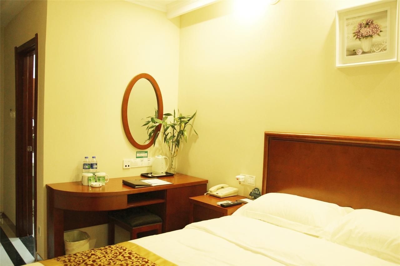 Greentree Alliance Shanghai Chongming Bayi Road Walking Street Hotel Kültér fotó